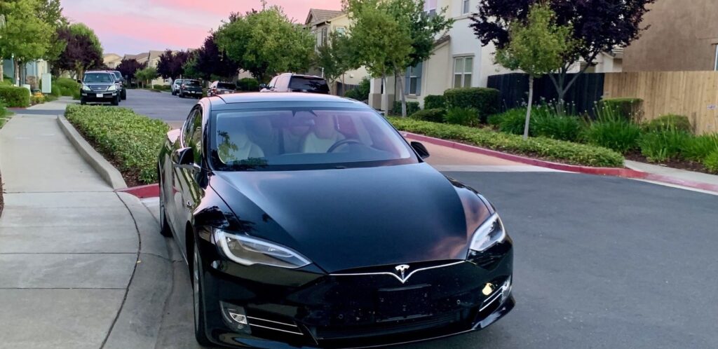 Tesla Model S 2016