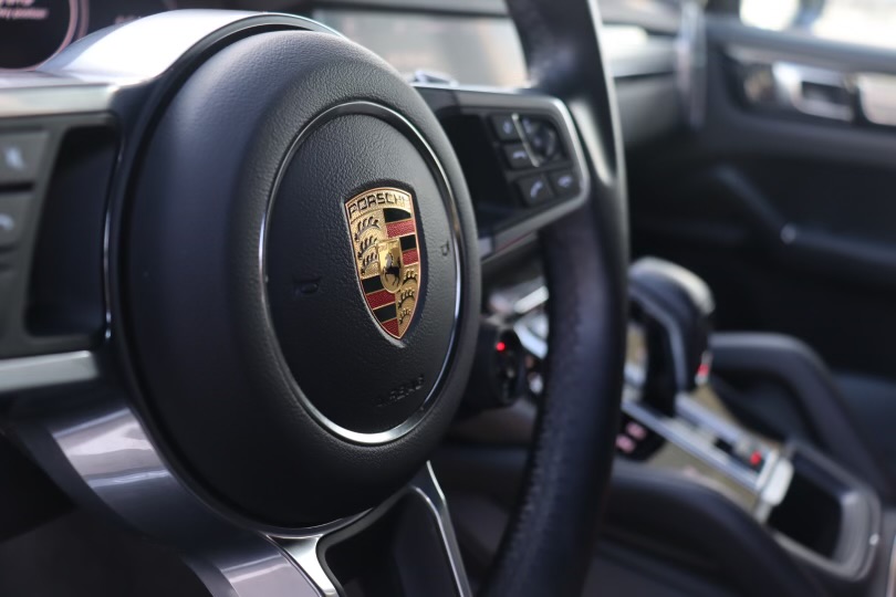 Porsche Macan S Steering Wheel